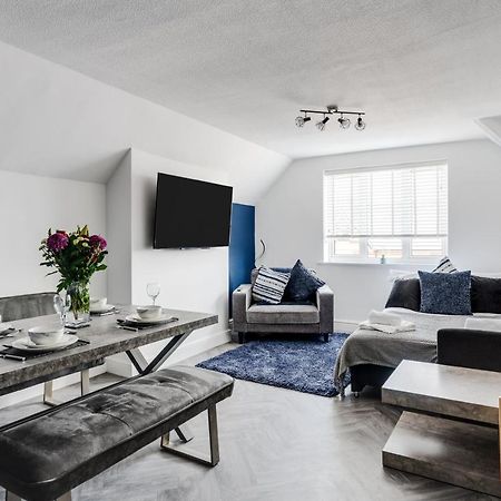 St David'S - Stylish 2 Bed Apartment, Free Parking, Close To Beach ลิธึม เซนต์ แอนน์ส ภายนอก รูปภาพ
